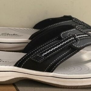 Clarks Black and White Slide Sandals#502